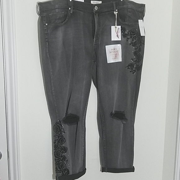 🆕️ Jessica Simpson Destructed Flocked Mika Jeans - Picture 4 of 8
